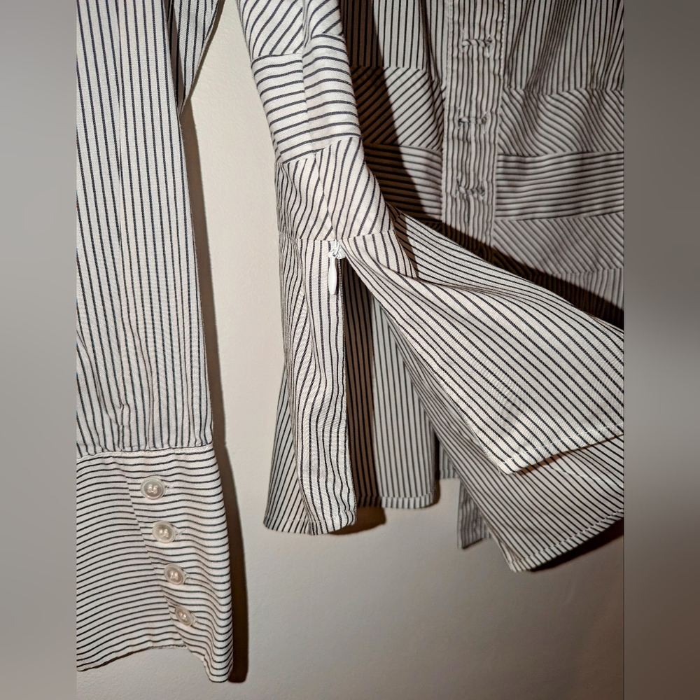 Unique details! Etcetera black & white striped dressy shirt - Size 14 - Picture 9 of 10